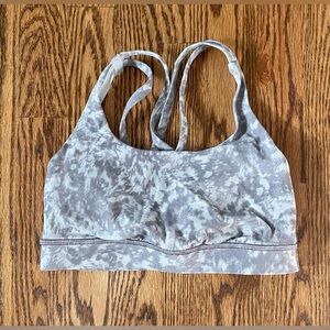 Lululemon women’s sports bra.